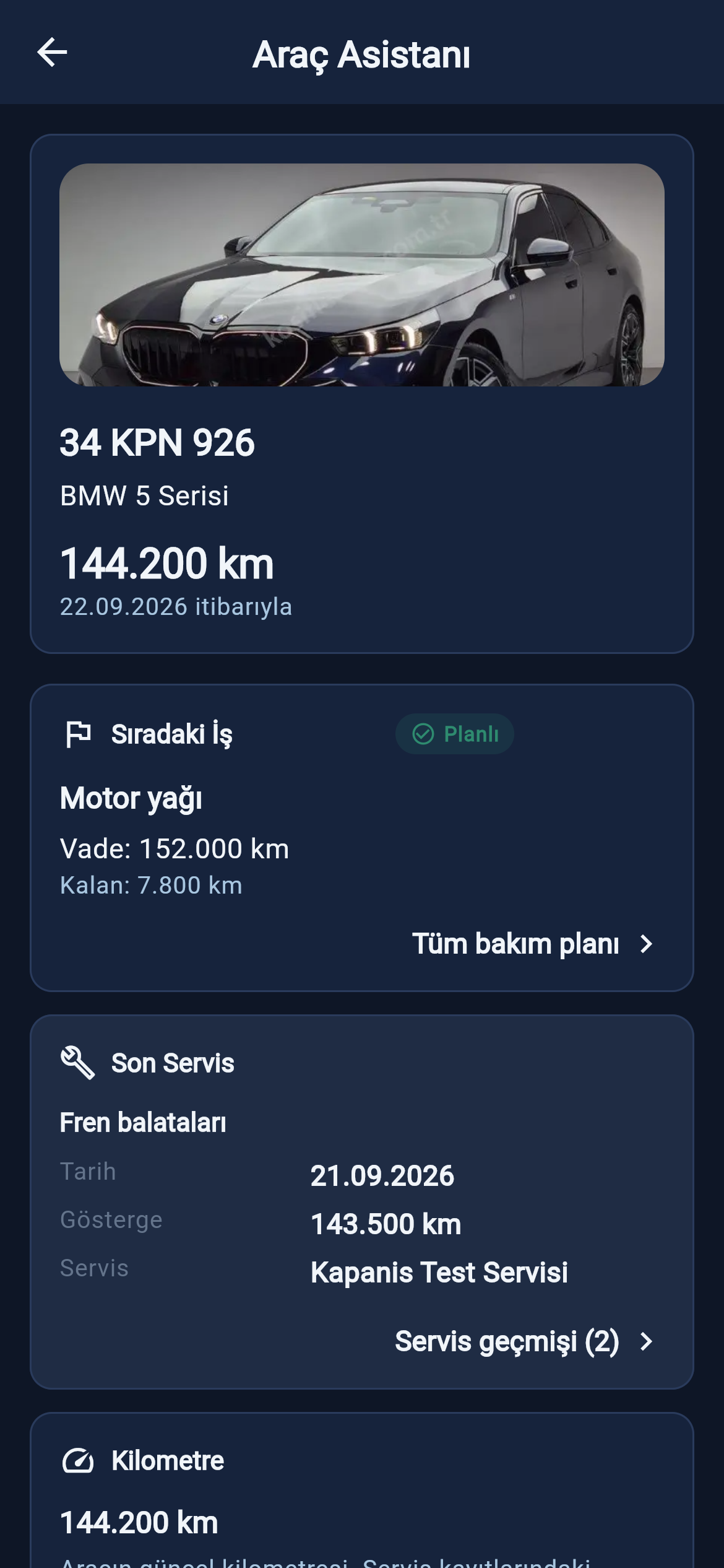 ParkPing Araç Asistanı ekranı; güncel kilometre, sıradaki bakım işi, son servis kaydı ve servis geçmişi